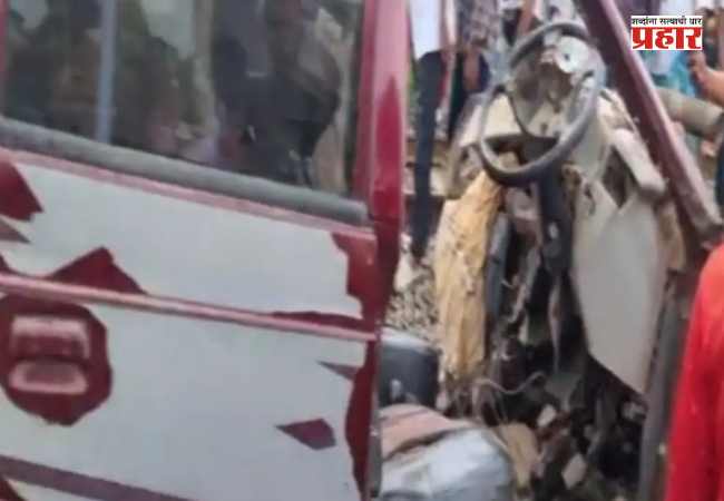 Murshidabad Train Accident : मुर्शिदाबादमध्ये भीषण अपघात! ट्रेन-स्कूल व्हॅनच्या धडकेत ३ विद्यार्थ्यांचा मृत्यू