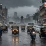 Nagpur Rain Alert Update : नागपुरात मुसळधार पावसाची जोरदार हजेरी : सखल भागात साचले पाणी, सोमलवार शाळेचे मैदान जलमय; हवामान विभागाचा 'यलो अलर्ट'