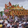 Ashadhi Wari 2026 : भक्तीचा उत्सव रंगला! पुण्यात संतांच्या पालखीचे उत्साहात स्वागत