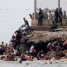 Spain Migration : स्पेनच्या स्यूटा सीमेजवळ हजारोंची घुसखोरी; समुद्रातून प्रवेशाच्या प्रयत्नांत १८ जणांचा मृत्यू