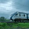 Palghar Rain : मुंबई-गुजरात रेल्वे सेवेवर पावसाचा मोठा परिणाम; वंदे भारत, शताब्दीसह अनेक गाड्या रद्द