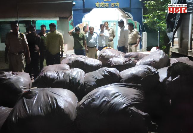 Gutkha seized in Jalgaon : गुटखा तस्करांना मोठा दणका! जळगाव जामोदमध्ये २२ लाखांचा मुद्देमाल जप्त; चालक फरार