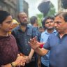 Mayor Ritu Tawde : कुर्ल्यातील वृक्ष दुर्घटनेनंतर महापौर ॲक्शन मोडमध्ये! मृताच्या कुटुंबाला ₹५ लाखांची मदत; मुंबईत तातडीच्या ट्री ऑडिटचे आदेश