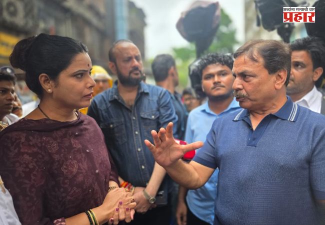 Mayor Ritu Tawde : कुर्ल्यातील वृक्ष दुर्घटनेनंतर महापौर ॲक्शन मोडमध्ये! मृताच्या कुटुंबाला ₹५ लाखांची मदत; मुंबईत तातडीच्या ट्री ऑडिटचे आदेश