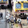 Local Train News : केवळ स्थानकावरील प्लॅटफॉर्मवरूनच ट्रेनमध्ये चढावे व उतरावे; मध्य रेल्वेचे प्रवाशांना आवाहन