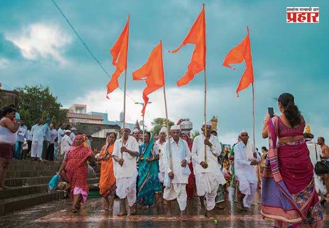 आषाढ… परंपरेतला अन् प्रत्यक्षातला