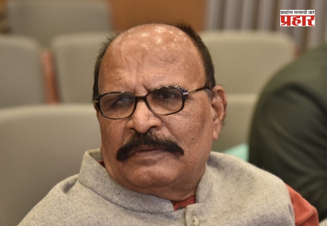 अनंत काळपर्यंत शब्दांमध्ये राहू…