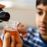 Cough Syrup Warning For Kids : लहान मुलांसाठी सर्दी-खोकल्याच्या औषधांवर बंदी