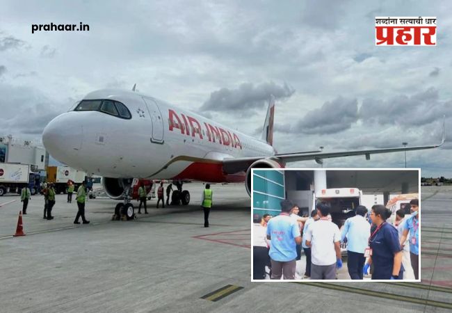 Air India flight turbulence : हवेतील धक्क्यांमुळे एअर इंडियाचं विमान थेट खाली कोसळलं; १२ प्रवासी जखमी, दिल्लीत सुरक्षित लँडिंग