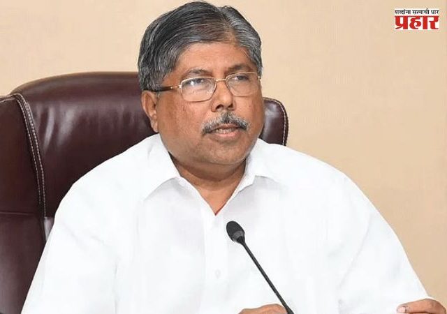 Chandrakant Patil : स्वयंअर्थसहाय्यित विद्यापीठांत मराठी भाषा विभाग अनिवार्य; NEPच्या प्रभावी अंमलबजावणीचा चंद्रकांत पाटील यांच्याकडून आढावा