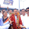 Nashik : पालकमंत्री झाल्यानंतर नाशिकमध्ये गिरीश महाजन यांचे भव्य स्वागत; विकासासाठी कुठेही कमी पडणार नाही पालकमंत्री गिरीश महाजन यांचा निर्धार