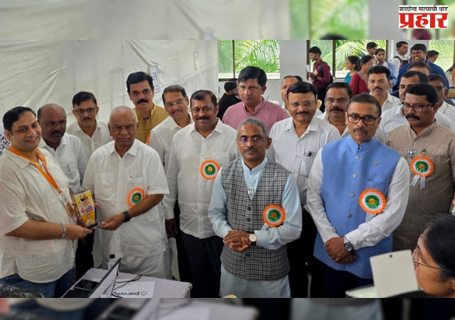 Maha Rojgar Melava : पनवेलमध्ये ‘महारोजगारमेळावा २०२६’ला हजारोंचाउत्स्फूर्त प्रतिसाद; ६४ कंपन्यांचासहभाग; २५०२ उमेदवारांनी घेतला लाभ