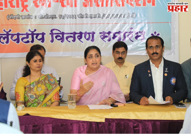 Sunetra Pawar : खो-खो असोसिएशन होणार पेपरलेस, २३ जिल्ह्यांच्या सचिवांना लॅपटॉप; उपमुख्यमंत्री सुनेत्रा पवार यांची घोषणा