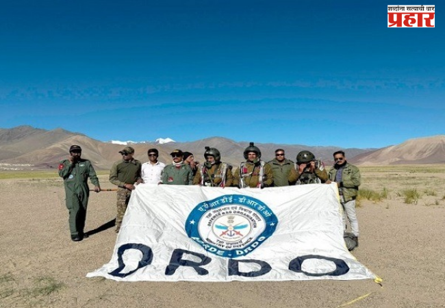 DRDO Military Combat Parachute System test : लडाखमध्ये २२,००० फूट उंचीवरून स्वदेशी लष्करी लढाऊ पॅराशूट प्रणालीची चाचणी