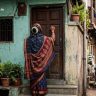 Mumbai Powai News : दृष्ट काढण्याच्या बहाण्याने घरात शिरला अन्...; पवईत तृतीयपंथीयाचे सोंग घेऊन महिलेवर अत्याचार!