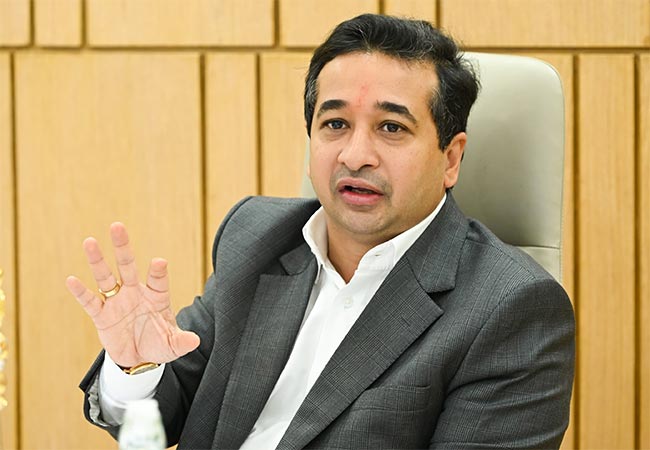 Nitesh Rane : ‘सौरऊर्जेवर आधारित आधुनिक प्रवासी बोटींच्या वापराला चालना द्या’