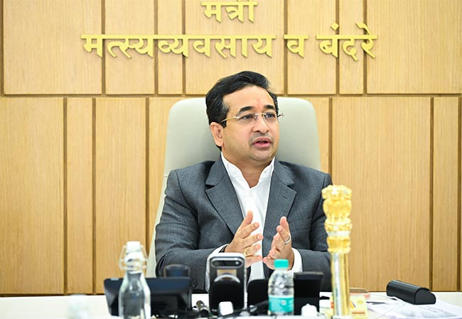 Nitesh Rane : ‘शिप ब्रेकिंग पॉलिसी’ अंतर्गत २०३० पर्यंत ७० हजार रोजगारनिर्मितीचे लक्ष्य; मंत्री नितेश राणे यांची माहिती