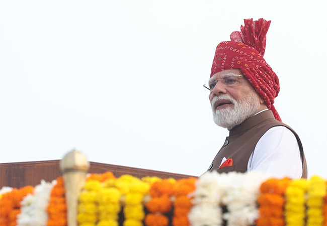 PM Modi Speech : एका वर्षात एक कोटी युवकांना कृत्रिम बुद्धिमत्तेचे कौशल्य प्रशिक्षण देण्याची पंतप्रधानांची घोषणा