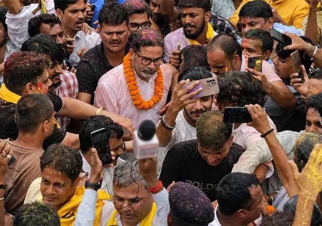 भाजपचा ३० वर्षांचा बालेकिल्ला ढासळला, बिहारमध्ये प्रशांत किशोरांचा विजय; मध्य प्रदेशात काँग्रेसची बाजी, गुजरातमध्ये भाजपचा गड कायम