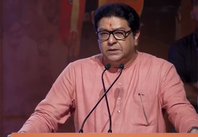 Raj Thackeray : सिद्धिविनायक मंदिरातून १८ कोटींची लूट, राज ठाकरेंचा आरोप; न्यासाच्या अध्यक्षांनी फेटाळला आरोप