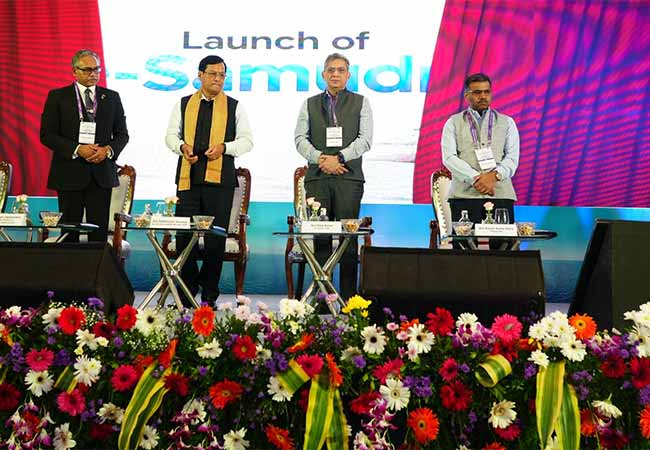 Sarbananda Sonowal : ‘ई-समुद्र’ डिजिटल मंचाचा शुभारंभ; सागरी प्रशासनाच्या डिजिटायझेशनकडे भारताची मोठी झेप