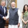 Ted Sarandos Meets PM Modi : Netflix ची भारतासाठी मोठी घोषणा! देश बनणार ‘ग्लोबल कंटेंट क्रिएशन हब’; टेड सारंडोस यांनी घेतली PM मोदींची भेट