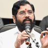 Eknath Shinde : दहा वर्षांपेक्षा जास्त कार्यकाळ असलेल्या कर्मचाऱ्यांना सेवेत सामावून घ्यावे, उपमुख्यमंत्री एकनाथ शिंदे यांचे निर्देश
