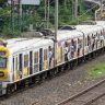 Mumbra Railway Accident : मुंब्रा रेल्वे पुलाजवळ लोकलमधून पडून तरुणाचा मृत्यू; अपघाताचे कारण अद्याप अस्पष्ट