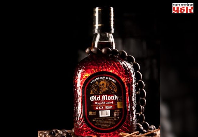 Old Monk : मद्यप्रेमींना सर्वात मोठा धक्का! ‘ओल्ड मंक’सह ६ ब्रँड्सवर FSSAI चा थेट दणका, नेमकं कारण काय?