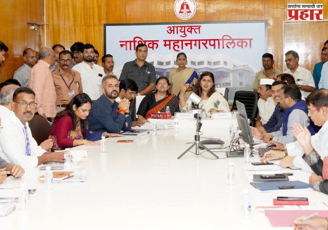 Nashik : सिंहस्थासाठी गोदावरी स्वच्छ, प्रदूषणमुक्त ठेवण्यावर भर; घनकचरा, सांडपाणी व्यवस्थापनाचे आतापासूनच नियोजन करा - मंत्री पंकजा मुंडे
