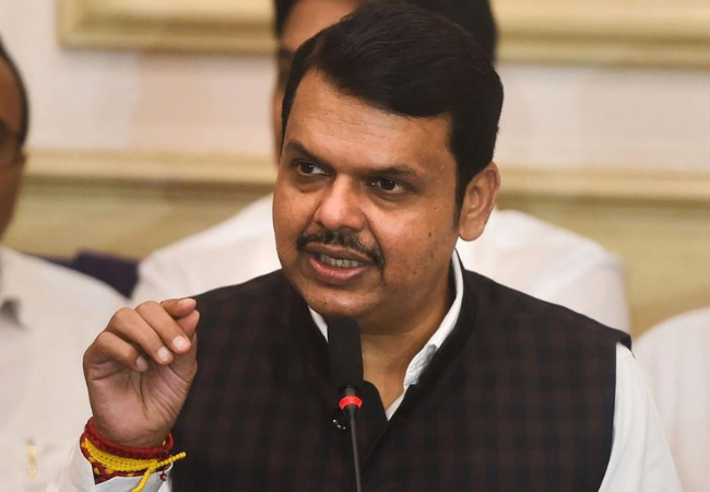 CM Devendra Fadnavis : राजकीय मागण्यांत रस नाही; विद्यार्थ्यांच्या न्याय्य मागण्या पूर्ण करू! – एमपीएससी अध्यक्षांच्या राजीनाम्याच्या मागणीवर मुख्यमंत्री फडणवीस यांची भूमिका