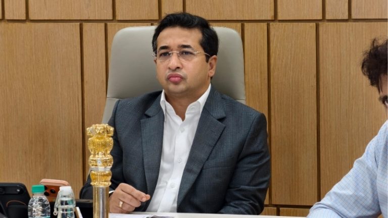 maharashtra fishermen farmer drought benefits nitesh rane
