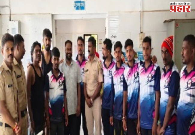 Diveagar Tourist Rescue : पुण्याचे तीन पर्यटक बुडता बुडता वाचले; दिवेआगरच्या स्थानिकांचे शौर्य