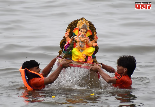 Mumbai Sea Ganesh Visarjan