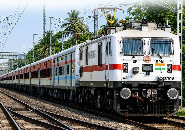 Indian_Railway