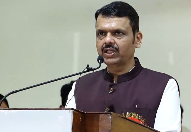 Maharashtra Government : दुष्काळग्रस्त महाराष्ट्रासाठी सरकारचा मोठा निर्णय! 265 तालुक्यांत मदत, उर्वरित तालुक्यांचीही पाहणी