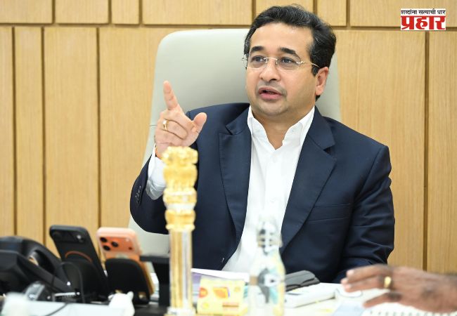 Nitesh Rane on a tour of Chhatrapati Sambhajinagar and Jalna to review issues concerning farmers