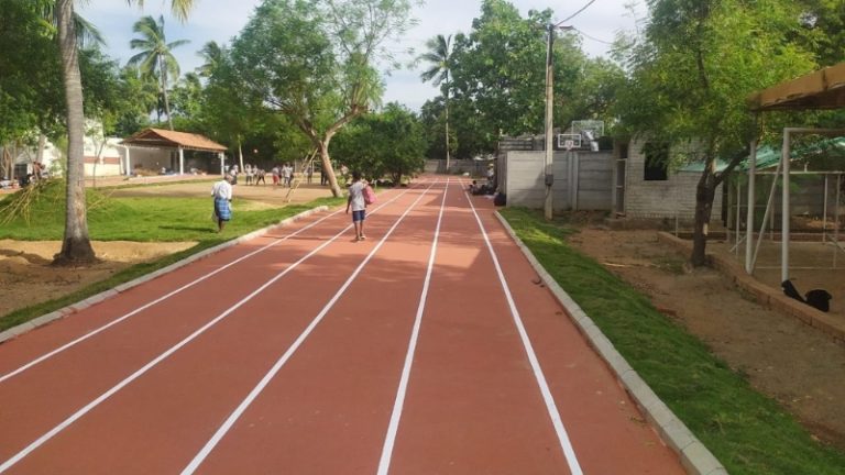 7 year old anamika mishra run 30km on 2nd october gandhi jayanti in uttar pradesh gonda