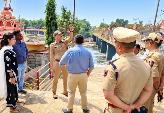 Nashik Kumbh Mela 2027 : ओढा-देवळाली रेल्वे स्थानकांची पाहणी, लाखो भाविकांच्या गर्दीच्या नियोजनाला वेग