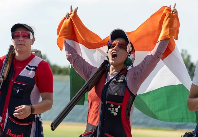 Asian Games 2026 : नीरू धांडाने रचला इतिहास, भारतीय महिला नेमबाजांची दमदार कामगिरी; ट्रॅप सांघिक प्रकारात रौप्यपदक