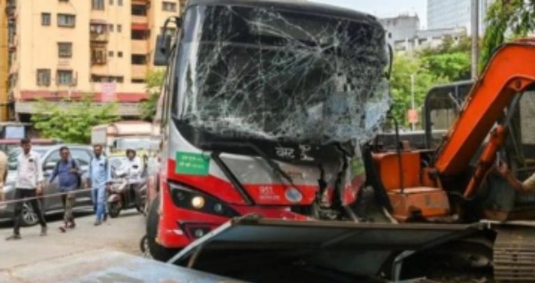 Ghatkopar accident : घाटकोपरमध्ये बेस्ट बस आणि टँकरचा अपघात; बसच्या काचा फुटल्या, दोन तरुणी जखमी