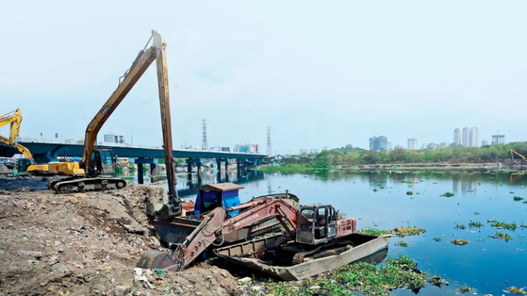 BMC: राज्यातील सात धरणांमधील गाळ काढण्याचा प्रायोगिक प्रकल्प घेणार हाती