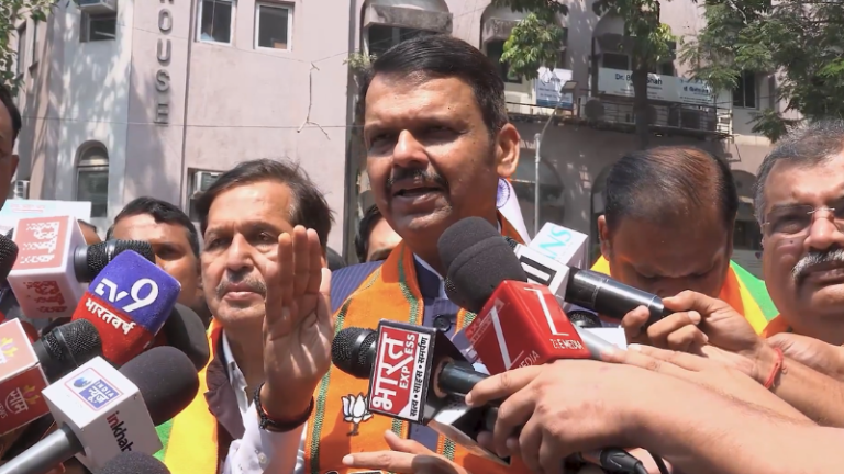 ‘एमपीएससी’चे आंदोलन आता राजकीय झाले – मुख्यमंत्री देवेंद्र फडणवीस; विद्यार्थ्यांच्या पाचही मागण्या आधीच मान्य