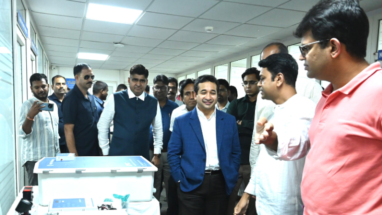 आता स्मार्ट तंत्रज्ञानातून होणार मत्स्यपालन; मंत्री नितेश राणेंचा अभ्यास दौरा