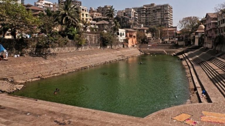 Minister Mangalprabhat Lodha inspected Banganga Tank and appealed for eco-friendly Pind-daan rituals during Pitru Paksha