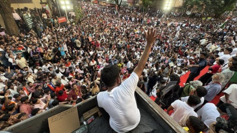 Case registered against 500 people including Abhijit Dipke for staging a protest without permission