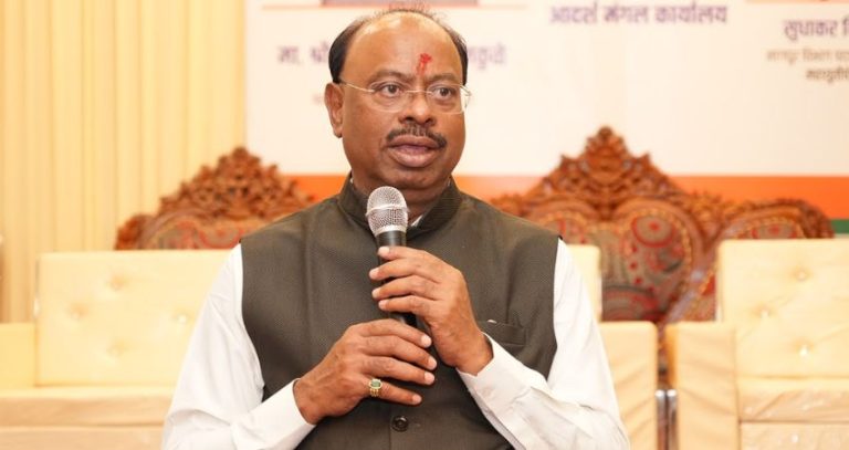 दुष्काळी मदतीतून लोकप्रतिनिधी, आयकरदाते आणि सरकारी कर्मचाऱ्यांना वगळणार – मंत्री चंद्रशेखर बावनकुळे