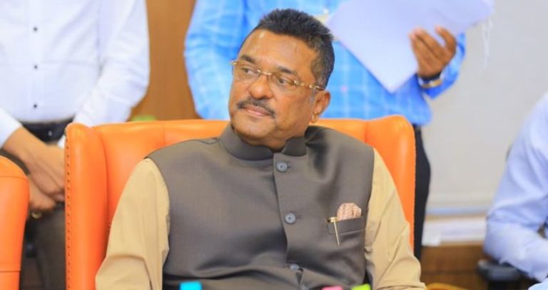राज्यातील महामार्गांवर नववर्षात ‘हवाई रुग्णवाहिका’ सेवा सुरू होणार – परिवहन मंत्री प्रताप सरनाईक यांची घोषणा