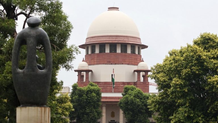 Supreme Court Jobs: 10वी- 12वी उत्तीर्णांसाठी सुवर्णसंधी, सर्वोच्च न्यायालयात बंपर भरती; साठ हजारांहून अधिक असेल पगार