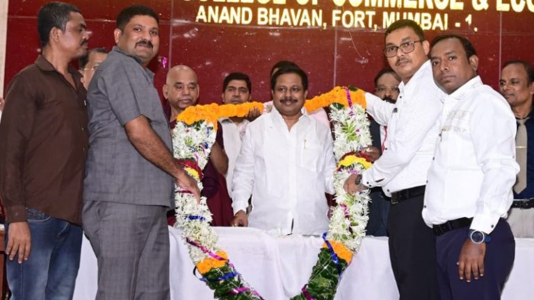 deputy speaker of the vidhansabha and mla anna bansode from the pimpri constituency has assumed the role of trustee of the peoples education society
